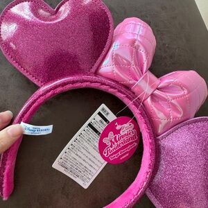 Limited Edition Tokyo Disney Minnie Pink Glitter Heart and Bow Headband